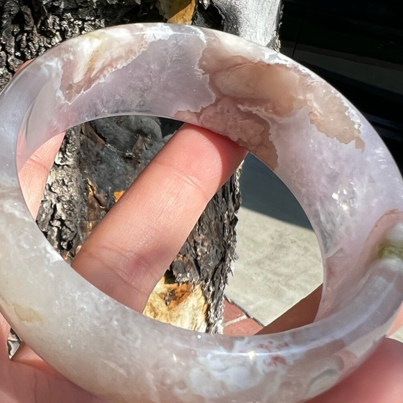 RARE Amethyst Flower Agate Bangle Bracelet - Picture 7 of 16